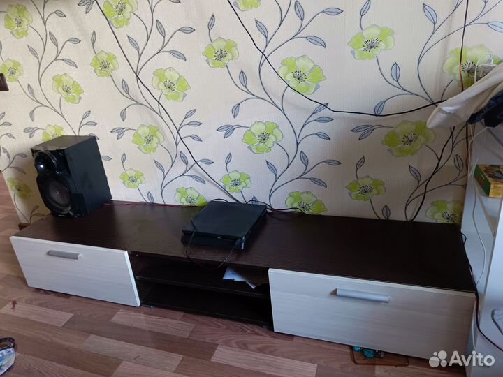 Тумба под тв