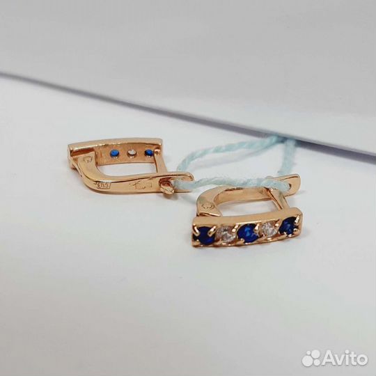 Золотые серьги