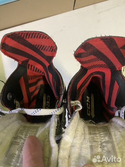 Детские хоккейные коньки CCM Jetspeed FT4