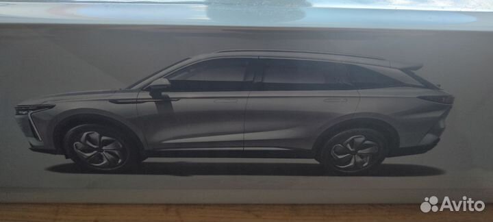 Коллекционая модель машины exeed RX