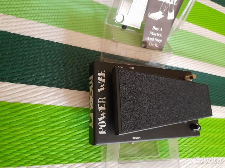 Гитарная педаль вау-еффект