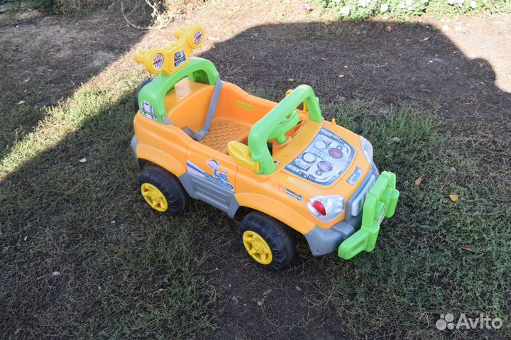 Детский электромобиль