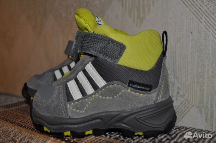 Ботиночки Adidas