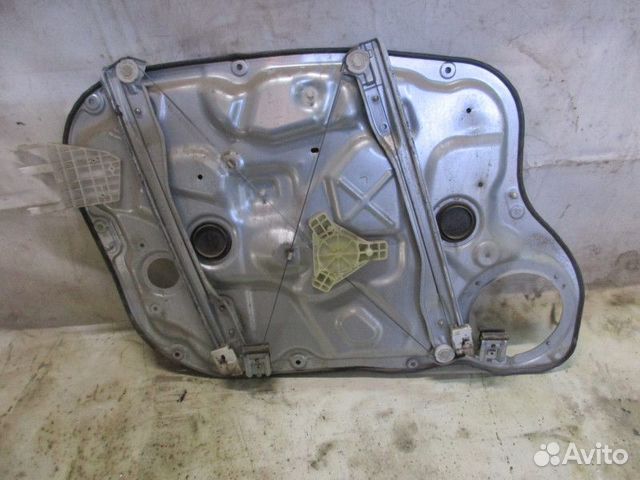 Стеклоподъемник электр. передний правый Kia Ceed 2