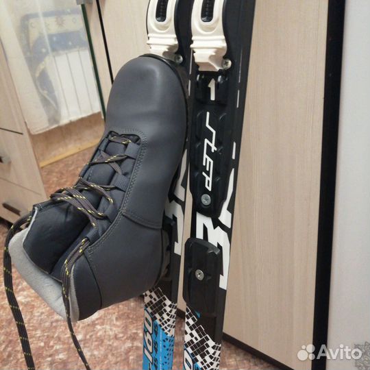 Лыжи беговые детские 160 с ботинками