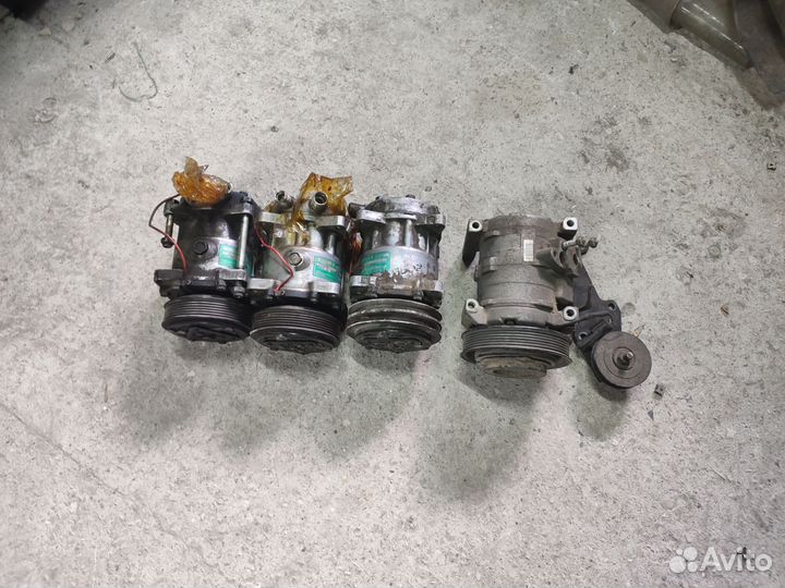 Компрессор для рефрижератора под ремонт