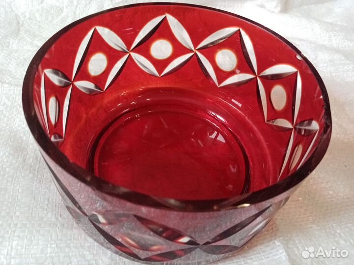 Ваза салатница красное рубиновое стекло СССР