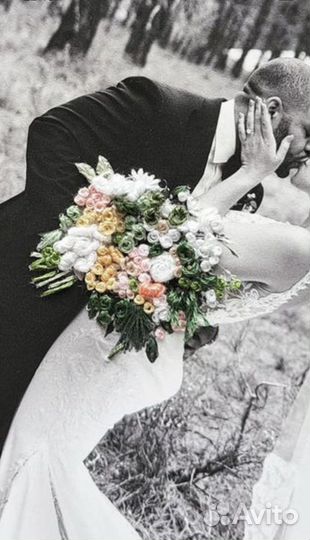 Вышивка на фото