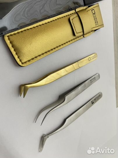 Массажный стол и все для ресниц