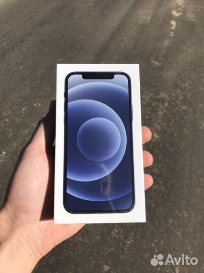 iPhone 12, 64 ГБ