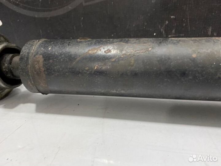 Карданный вал Audi A6 C6 AUK 2006