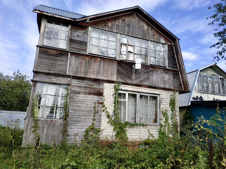 Дача 55 м² на участке 4 сот.