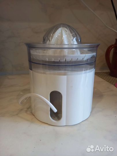 Финская соковыжималка цитрусовая