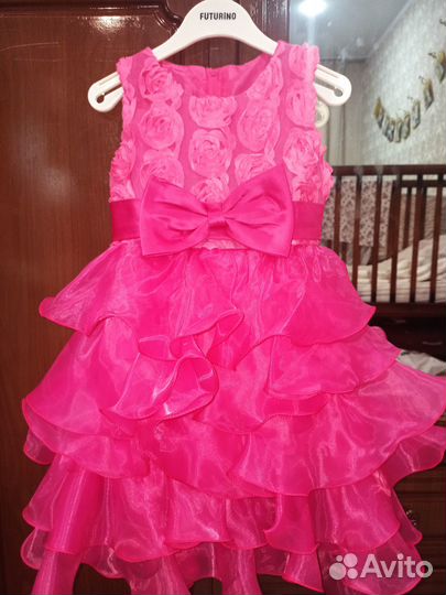 Детское нарядное платье 92