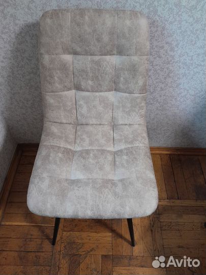 Стул для маникюрный