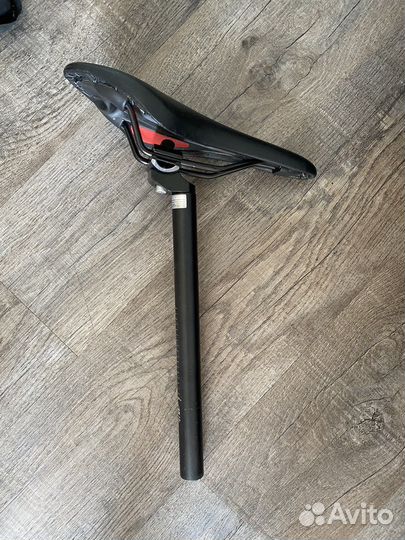 Седло для велосипеда Outleap LineRoad