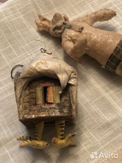 Ватные елочные игрушки СССР. Избушка и Зайчиха