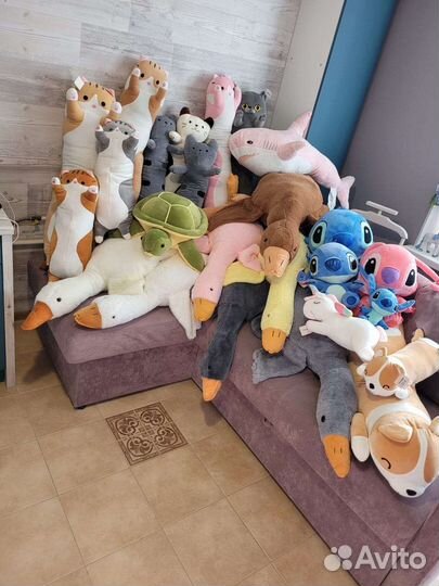 Кот Батон, Корги, Стич, гусь, акула, единорог