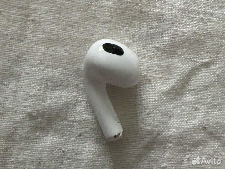 Apple airpods 3 левый