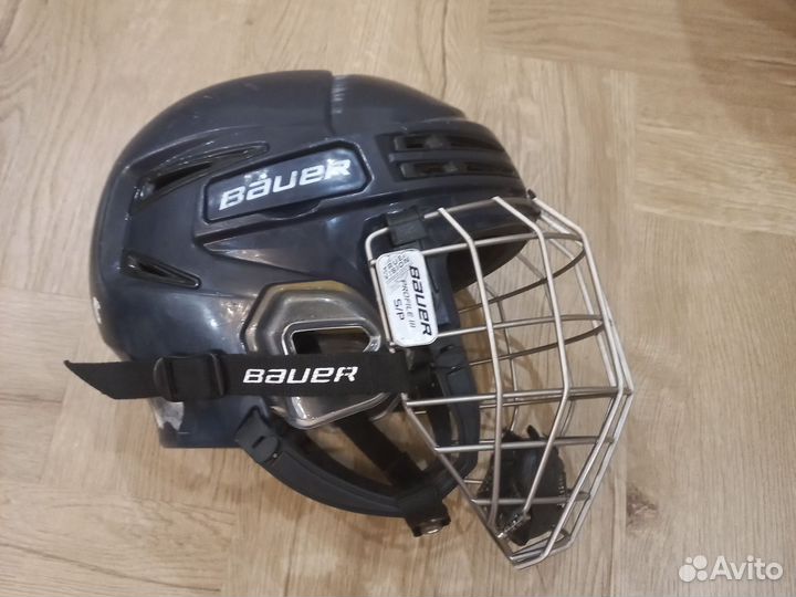 Шлем хоккейный bauer