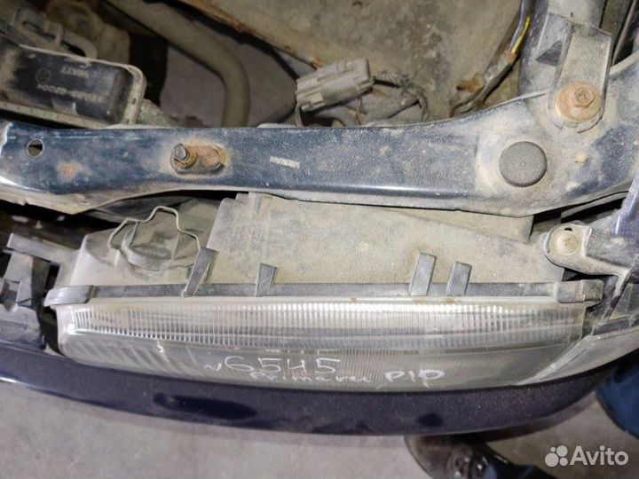 Фара левая Nissan Primera P10 седан 1.6 102 Л.С