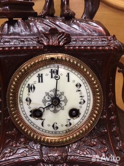 Часы каминные «Богиня музыки». Старинные