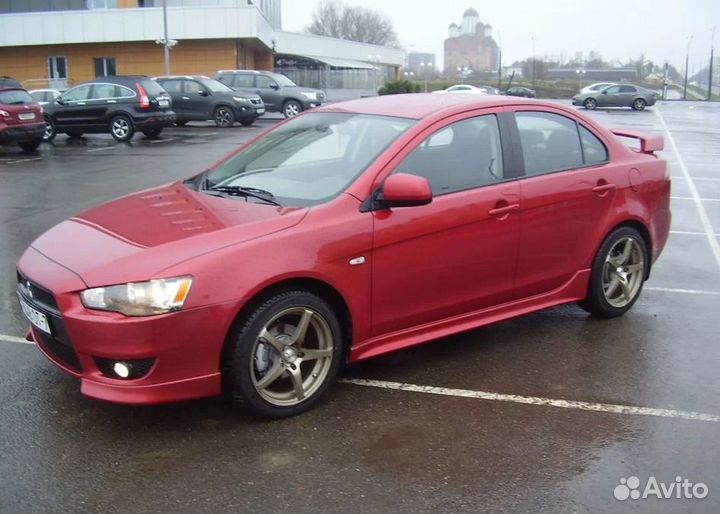 Комплект обвеса sport mitsubishi lancer 10