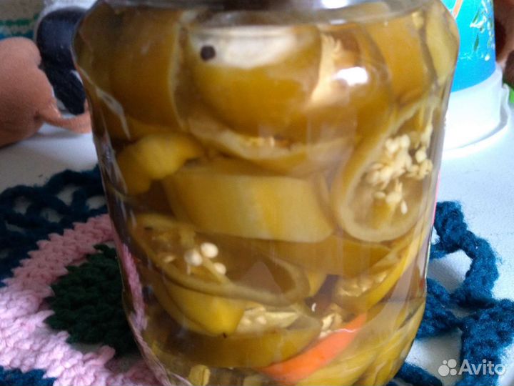 Перец острый маринованный