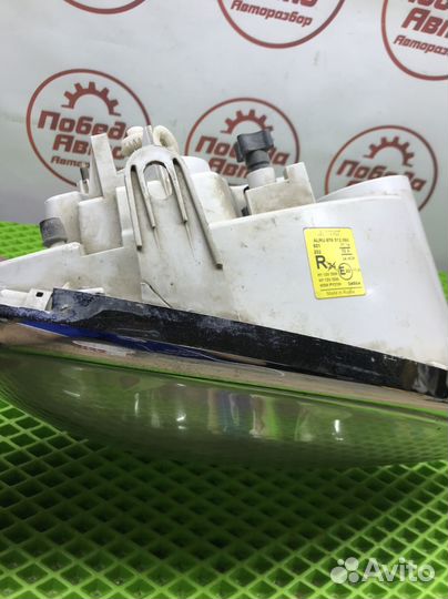 Фары волга 31105