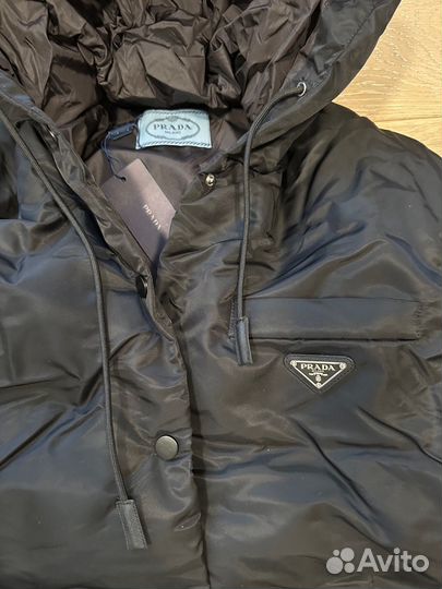 Пуховик новый Prada