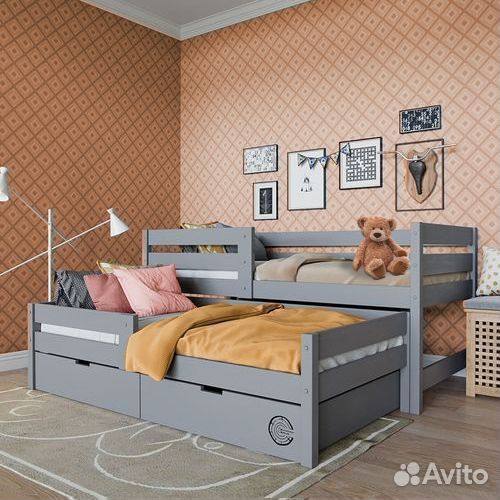 Кроватка матрешка для малыша из массива выдвижная