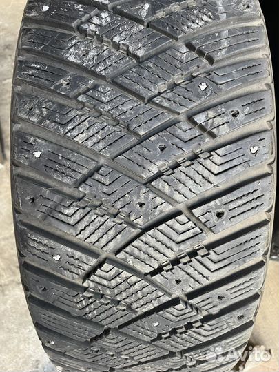 Goodyear Ultra Grip Ice Arctic 2 SUV 235/55 R18