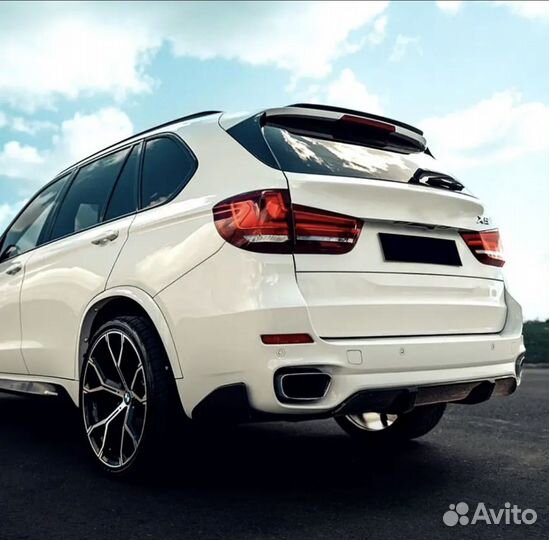 Сплиттер на задний бампер bmw x5 g05