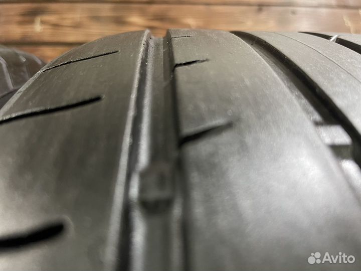 Yokohama Advan Sport V105 255/55 R19