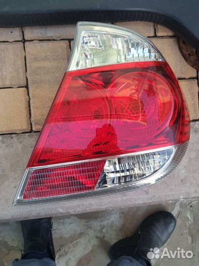 Фара тойота камри 35 задняя правая