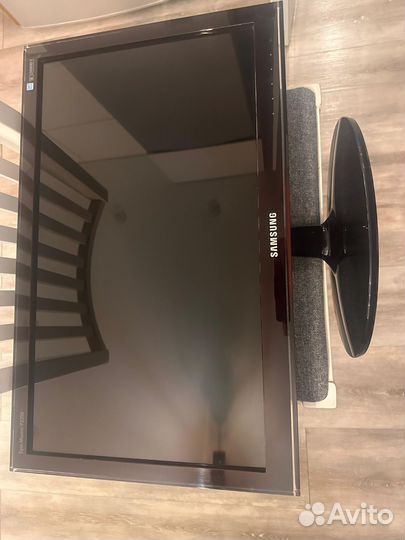 Монитор Samsung SyncMaster P2350