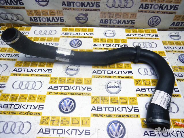 Патрубок интеркулера Вольво XC60 S60 2.0T 31319433