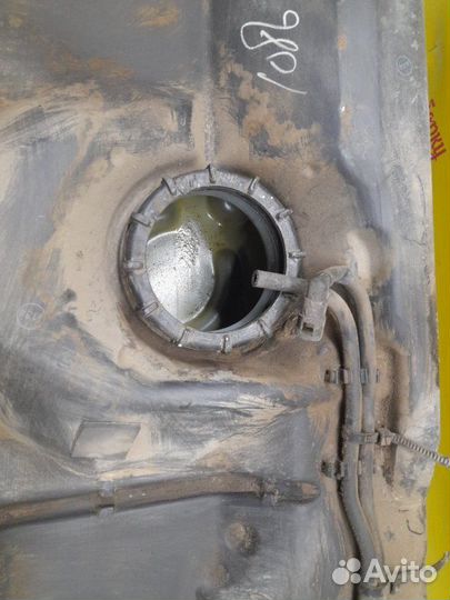 Бензобак (бак топливный) Mitsubishi Galant De