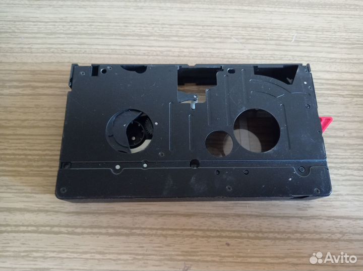 Адаптер видеокассет vhsc на VHS Panasonic VW-TCA7E