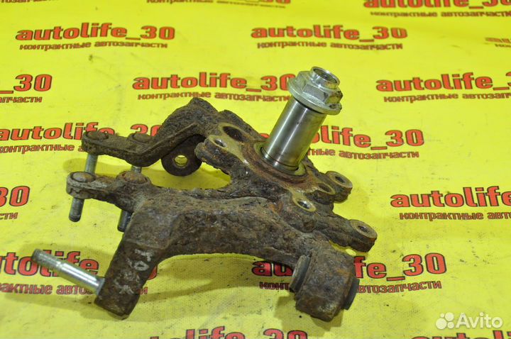 Кулак поворотный задний левый Honda Accord 7