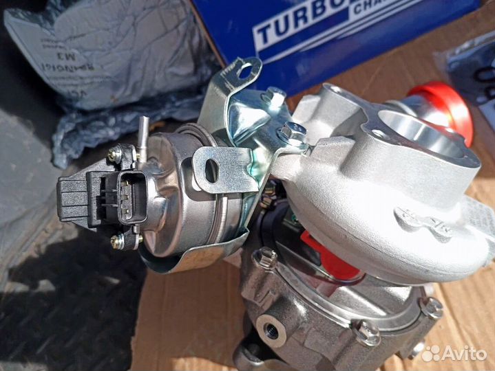 Турбина двигателя 4N15 на Mitsubishi Pajero новая