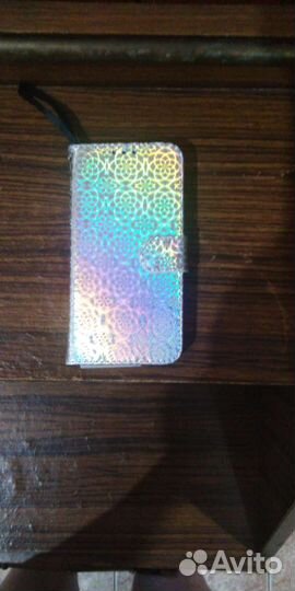 Чехол на iPhone 7новый,к моему телефону не подошел