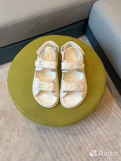 Шлепанцы Chanel DAD