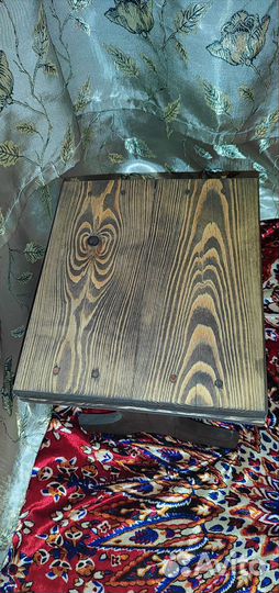 Маленькая табуретка