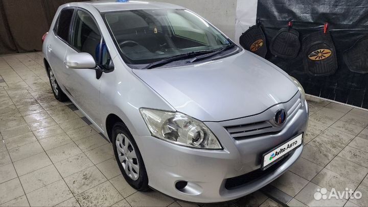 Toyota Auris 1.5 CVT, 2010, 141 000 км