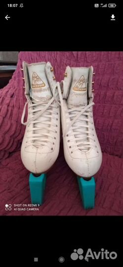 Фигурные коньки jackson