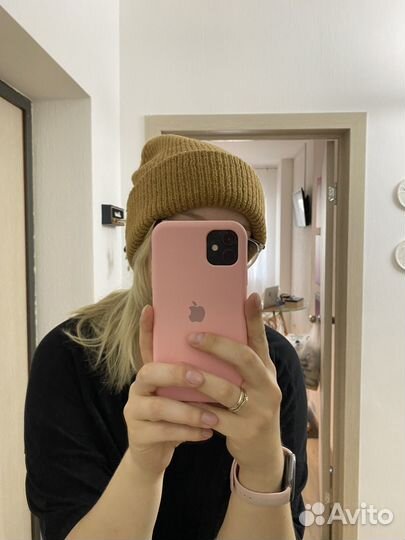 Шапка новая Weekday бини