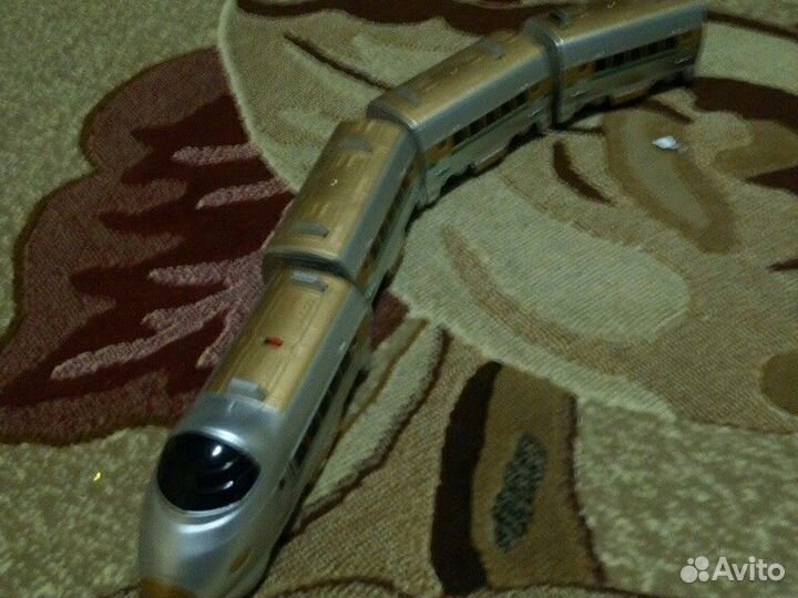 Поезд