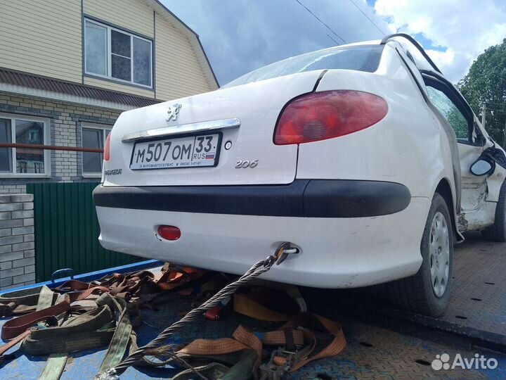Разбираю peugeot 206 1.4 МКПП