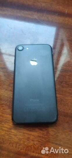 iPhone 7, 32 ГБ